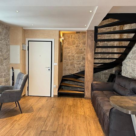 Luxury Apt Petra In 400 Year Old Stone House 4+2 Сплит Экстерьер фото